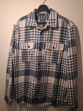 H&M Blue and White Plaid Button-Up Shirt
